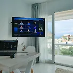 Apartment 4B Formentor Sea View & Pool In Canamel